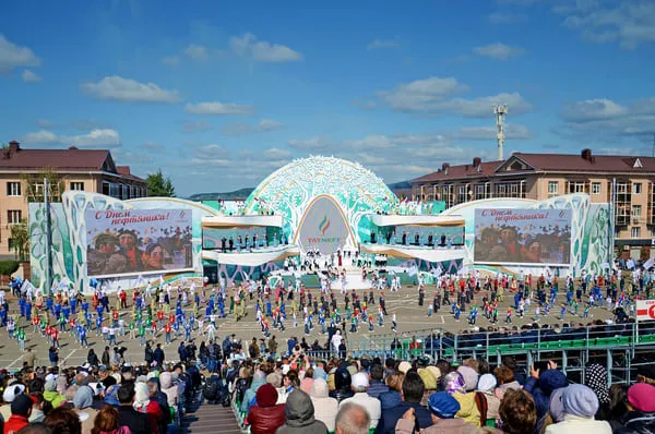 В Альметьевске прошло празднование Дня нефтяника В Альметьевске прошло празднование Дня нефтяника